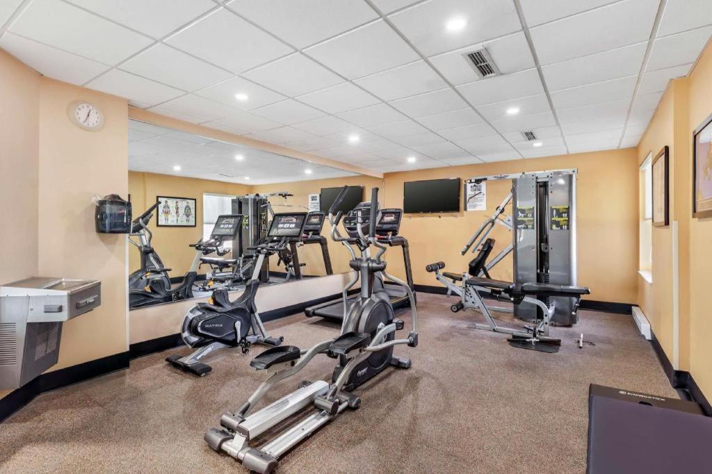 Hotel Western Executive Toronto